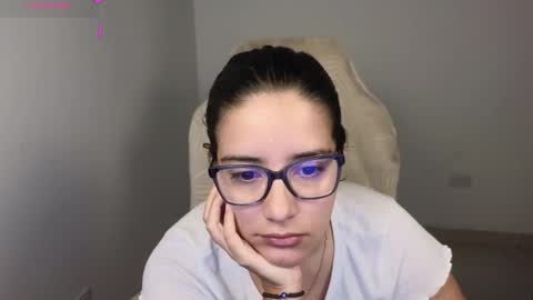 Moon Woman online show from November 24, 1:21 pm