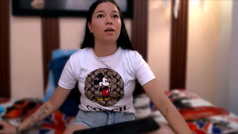 alexia online show from February 5, 7:39 pm