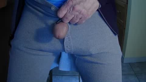 Snapshot of moreorless5 chatting on January 30, 7:48 pm moreorless5 online show from January 30, 7:48 pm