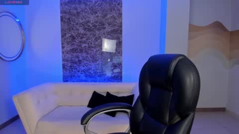 Morgan Hicks online show from June 12, 10:47 am