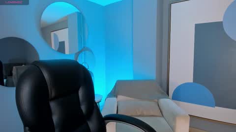 Morgan Hicks online show from February 17, 7:46 pm