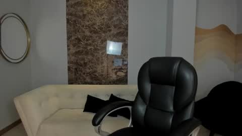 Morgan Hicks online show from June 11, 10:46 am