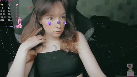 Lisa 3 online show from December 22, 1:34 am