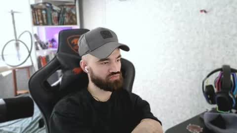 mortifelss online show from April 12, 10:08 am