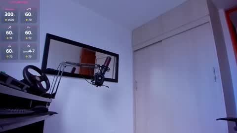 chris online show from February 26, 9:40 pm