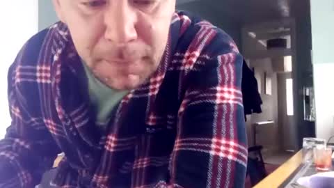 mr_i_ online show from December 31, 10:37 am