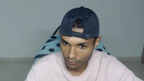 Max online show from November 28, 12:45 pm