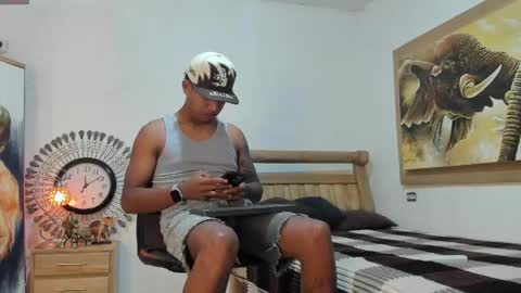 mr_stiven_ online show from May 17, 3:05 am