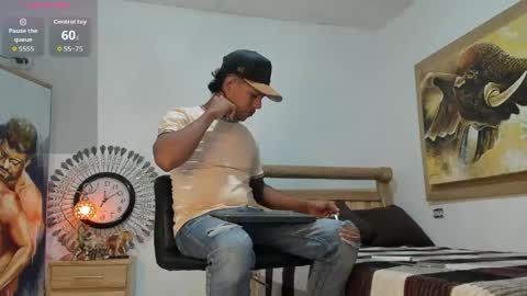 mr_stiven_ online show from April 23, 3:03 am