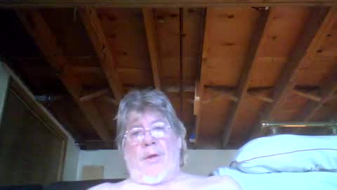 mrblade666 online show from February 9, 1:37 pm