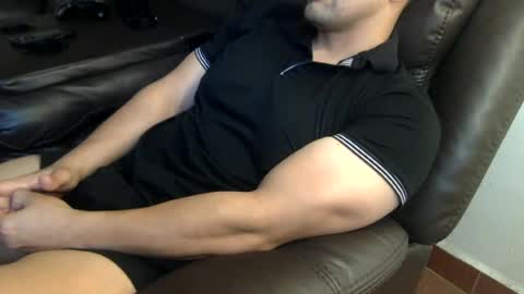 Mr Bree online show from July 3, 6:23 pm