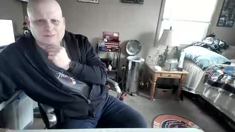 MrClean55 online show from December 1, 7:45 pm