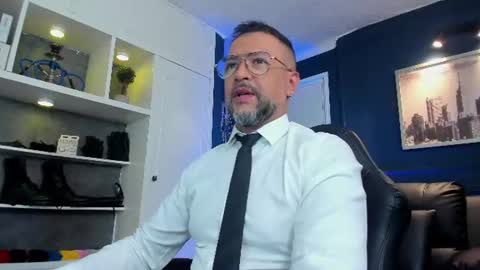 MrFrank. online show from June 11, 2:26 pm