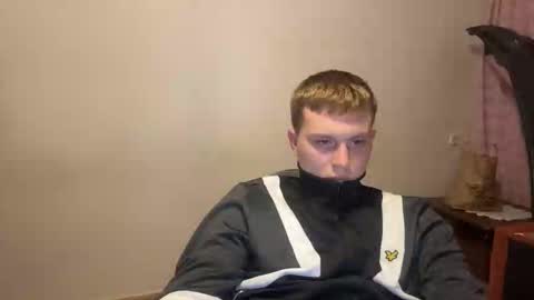 Max online show from October 8, 7:20 pm