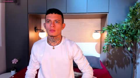 mrjustin_ online show from November 26, 8:27 pm