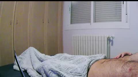 mrkurns online show from January 1, 10:46 pm