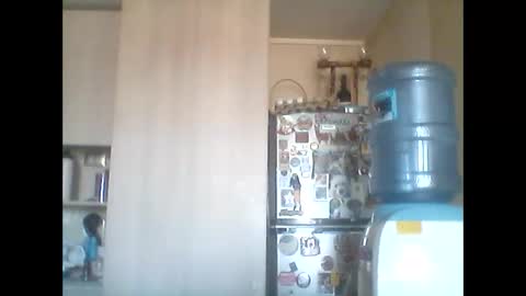 mrlilnice online show from February 15, 4:06 pm