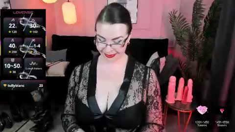 Ingrid online show from July 18, 8:49 am