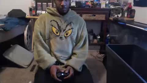 mrsoonicexrated online show from May 23, 1:40 pm