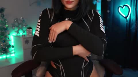 YOUR OWNER online show from January 8, 5:41 pm