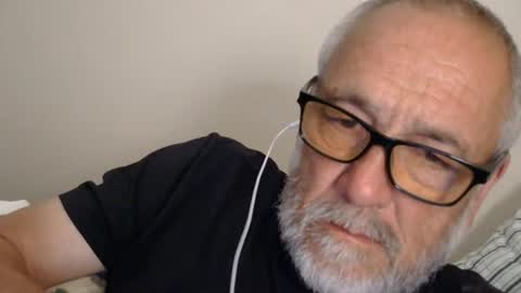 mrtease5 online show from July 29, 4:23 am