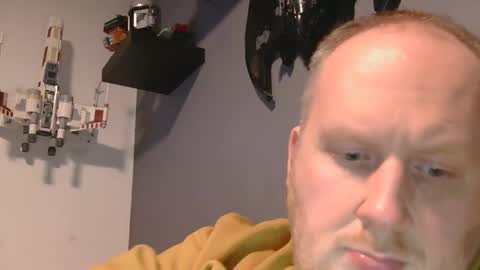 mrzwolle online show from January 5, 1:03 am
