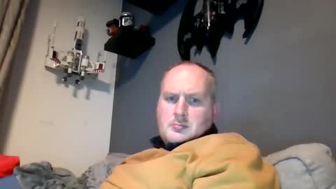 mrzwolle online show from December 20, 6:13 pm