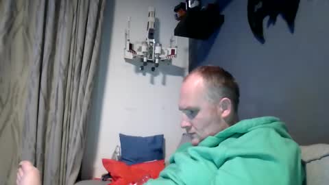 mrzwolle online show from January 1, 8:04 pm