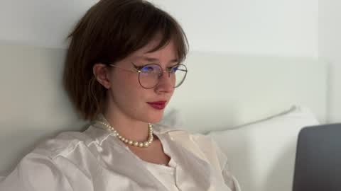 ms_christiana online show from July 24, 3:31 pm