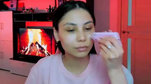 ms_emily_ online show from June 24, 10:22 am
