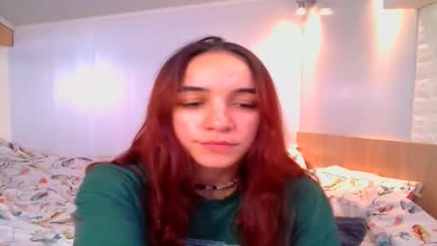 Snapshot of ms_sophiee chatting on December 5, 9:11 pm ms_sophiee online show from December 5, 9:11 pm