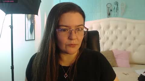 Jossie online show from June 20, 4:07 am