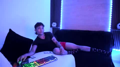 Mullet online show from December 18, 10:51 am