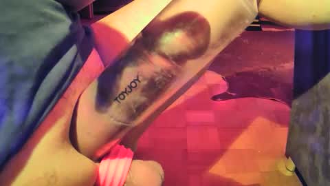 Juicy German Cock online show from February 9, 7:05 pm