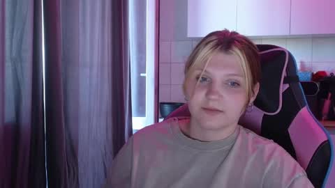 Milana online show from June 5, 1:27 pm