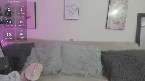 muriell_69 online show from October 27, 9:26 pm