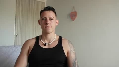muscle_king_cum online show from June 11, 1:31 pm
