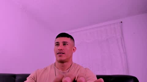 Muscle Man online show from March 21, 5:39 pm