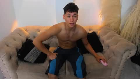 myke online show from December 15, 6:26 pm