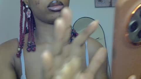 muscle_queen0 online show from March 3, 7:21 pm