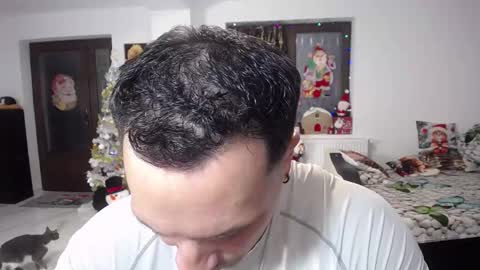 AJ online show from November 17, 5:04 pm