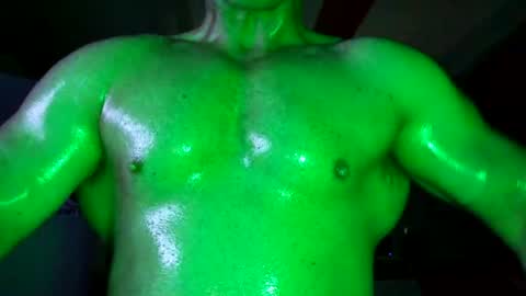 Hulk Muscles - NEW ACCOUNT online show from July 26, 8:17 pm