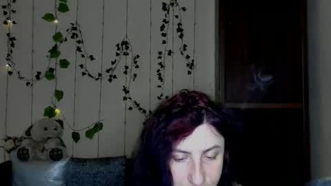 Jeneva online show from April 4, 5:42 pm