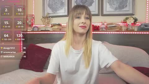 Luna  online show from April 16, 9:39 pm