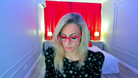 Diana online show from April 10, 12:21 pm