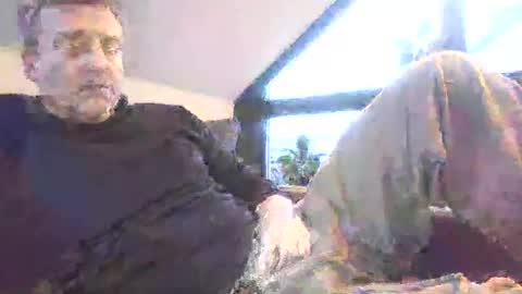 nobuddy online show from January 3, 3:01 pm