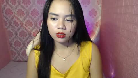 Its me Andi online show from February 1, 4:11 pm