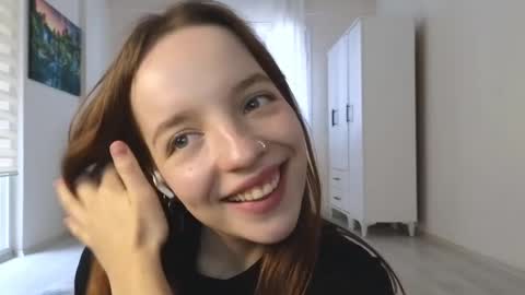 Snapshot of my_mia_ chatting on December 21, 2:14 pm  MIA  I will be here Monday Wednesday Thursday Saturday online show from December 21, 2:14 pm