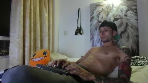 JUAN TORRES CREATURE online show from November 13, 3:09 am