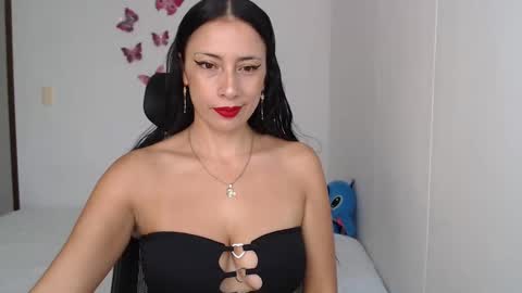 Snapshot of myc_sw_couple chatting on February 2, 2:24 pm mary and charlie online show from February 2, 2:24 pm